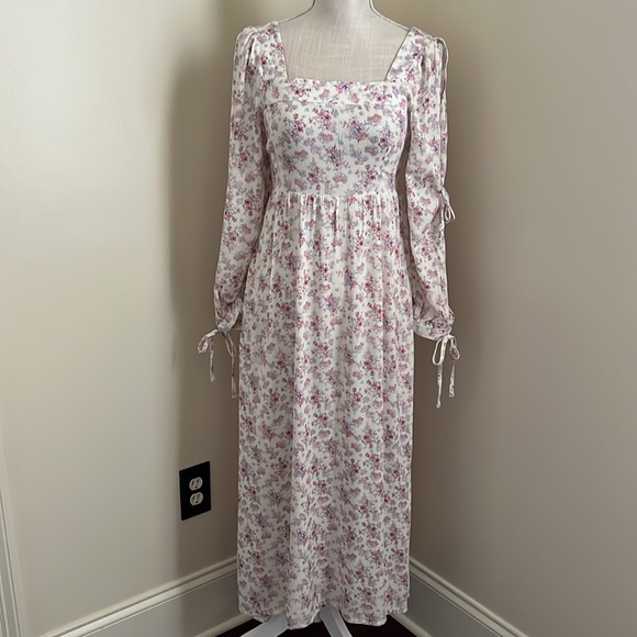 🆕 Chelsea & Violet Dress - Picture 5 of 13